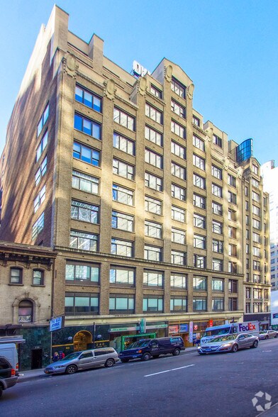 240 W 40th St New York Ny 10018 Office For Lease Loopnet Com