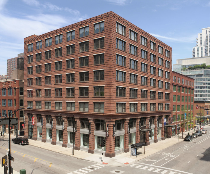 440 N Wells St, Chicago, IL for lease - Building Photo - Image 2 of 8