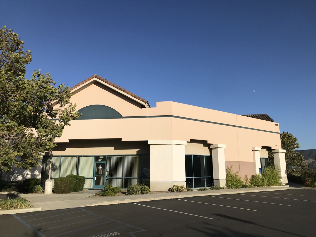 33153321 Grande Vista Dr, Newbury Park, CA 91320