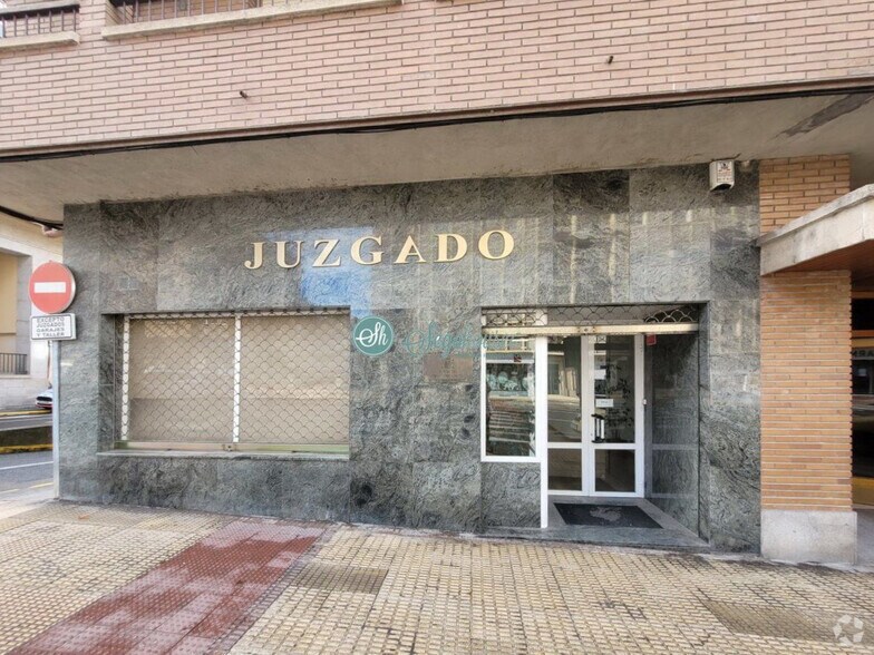 Retail in Segovia, Segovia for lease - Interior Photo - Image 1 of 1