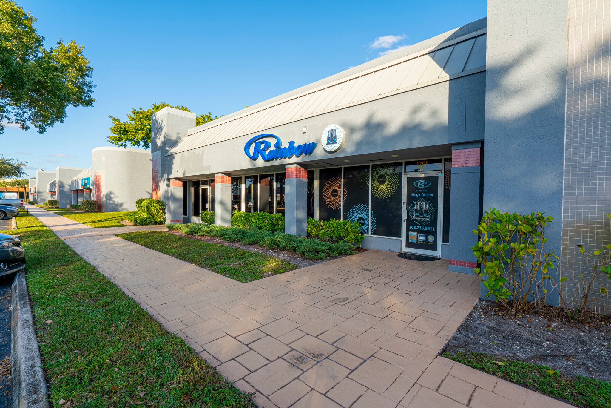 1701-1923 NW 82nd Ave, Miami, FL for lease Building Photo- Image 1 of 8