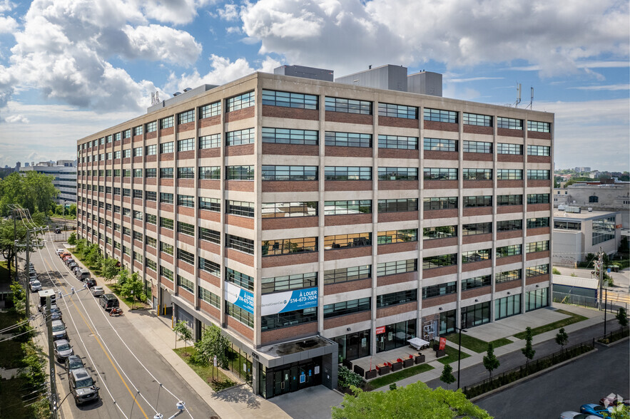 7250 Rue du Mile End, Montréal, QC for lease - Building Photo - Image 1 of 7