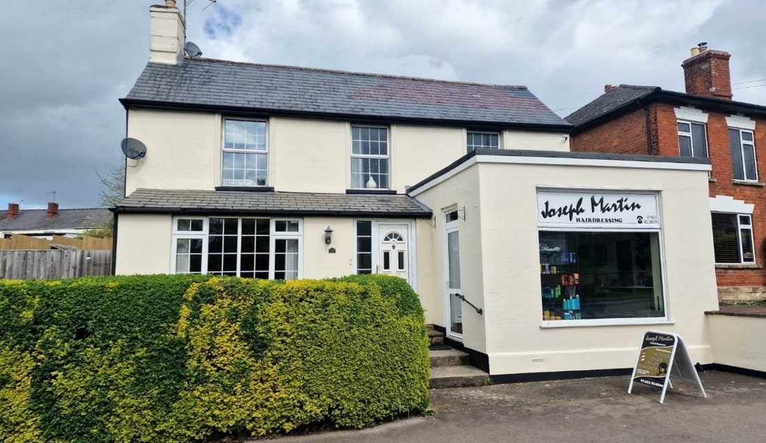 54 Bath Rd, Stonehouse for sale Primary Photo- Image 1 of 1