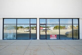 3601-3699 N Main St, Rockford, IL for lease Building Photo- Image 2 of 8