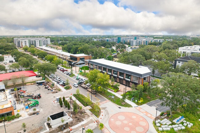 More details for 12100 Collegiate Way, Orlando, FL - Retail for Lease