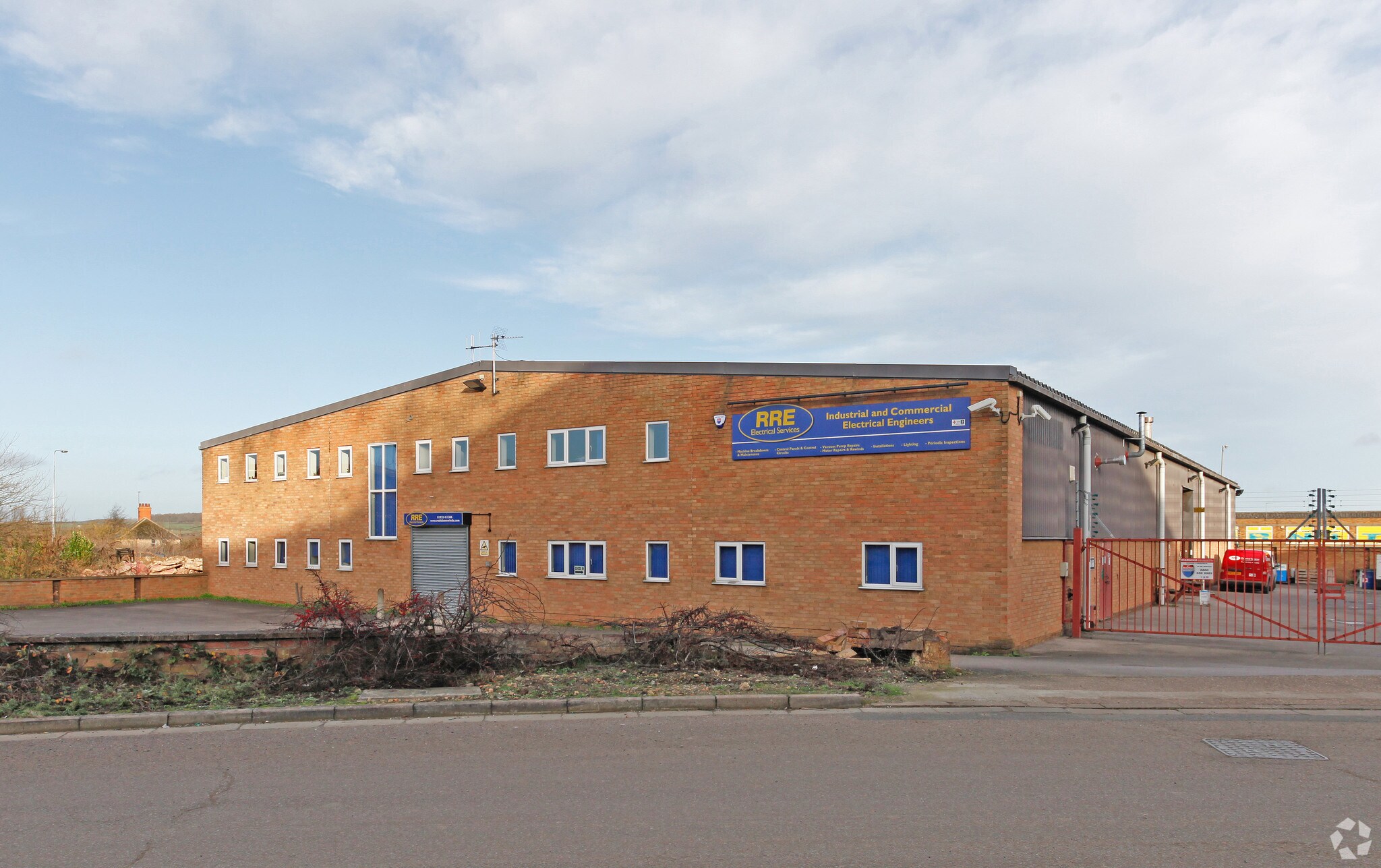 Wellingborough Rd, Rushden, NN10 6BQ