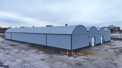 4800 W Mitchell St, Milwaukee, WI for lease Building Photo- Image 2 of 4