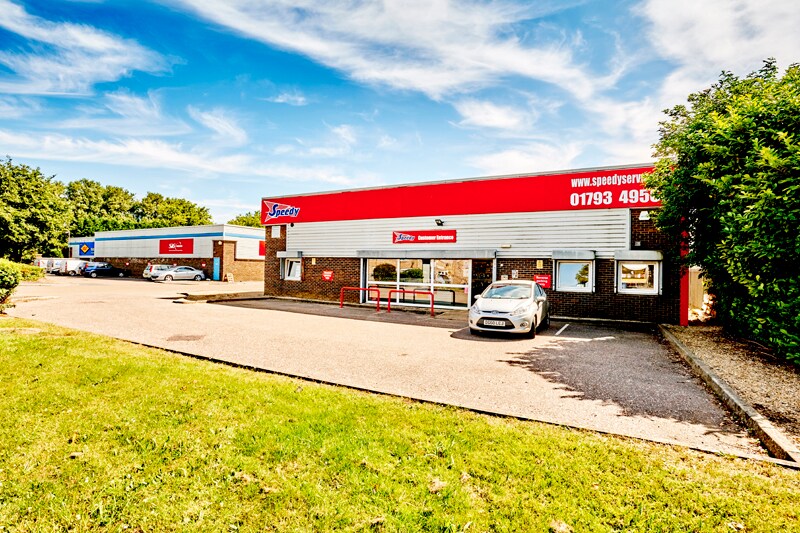 Lynton Rd, Swindon for sale - Primary Photo - Image 1 of 1