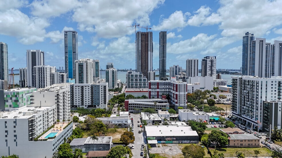 133 NE 24th St, Miami, FL for sale - Building Photo - Image 3 of 9