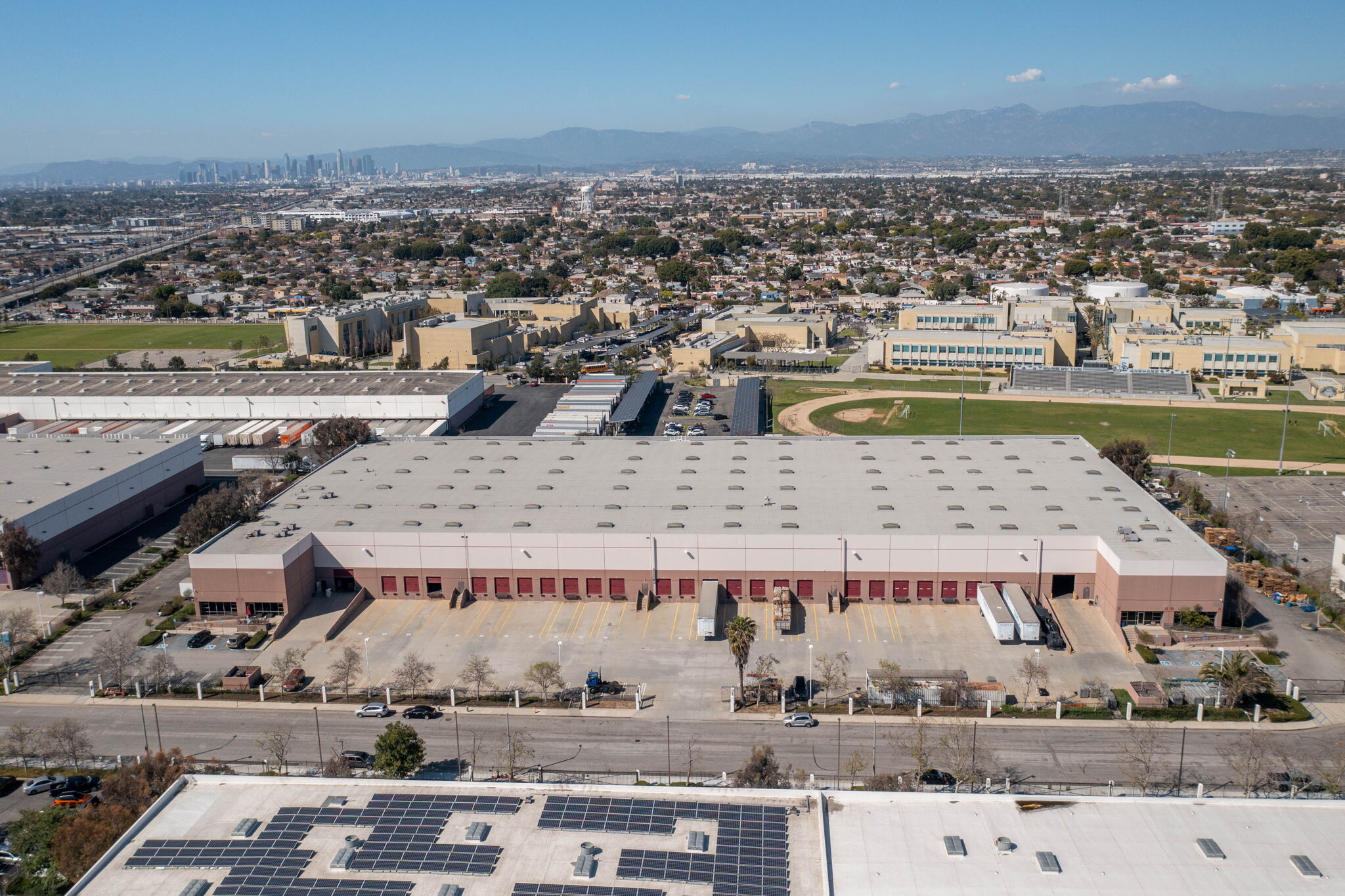 2601 Sequoia Dr, South Gate, CA for lease Building Photo- Image 1 of 8