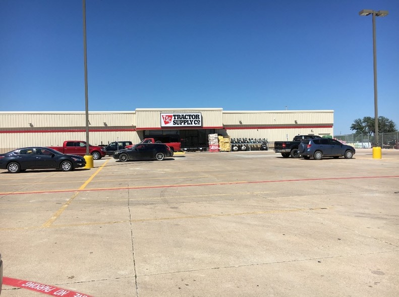 1207 N Avenue G, Clifton, TX for sale - Primary Photo - Image 1 of 1