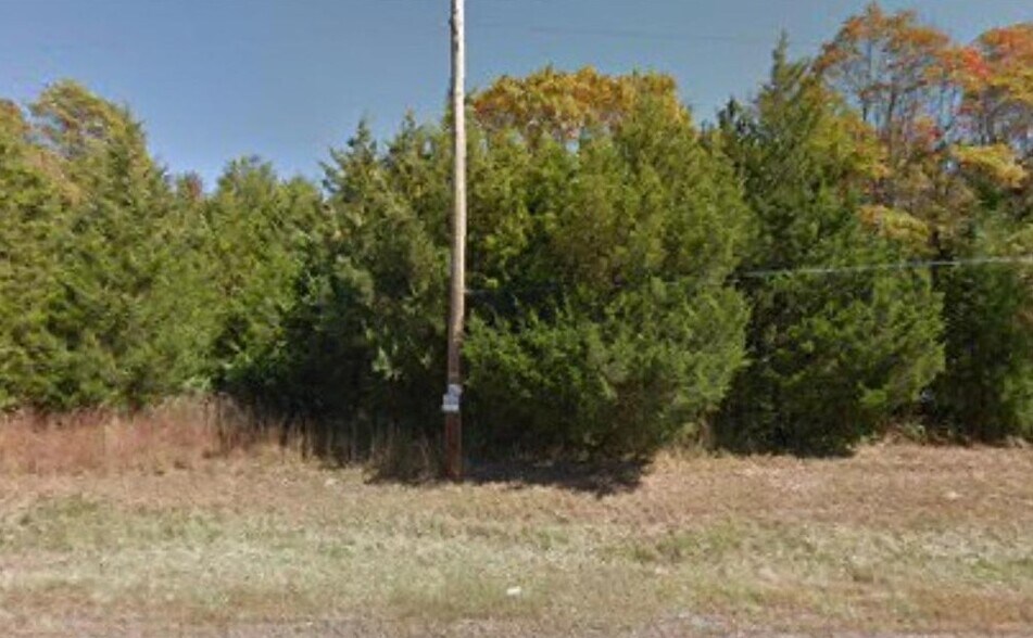 53 Meany Rd, North Hanover, NJ 08562