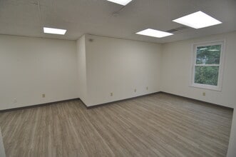 275 S Main St, Doylestown, PA for lease Building Photo- Image 2 of 7