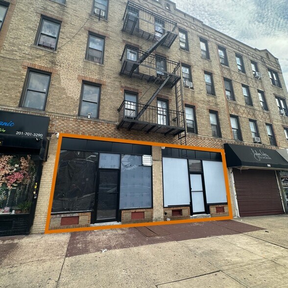 984-994 Winthrop St, Brooklyn, NY for sale - Building Photo - Image 1 of 1