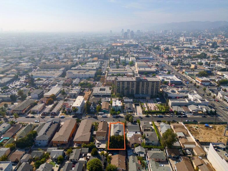 1412 N Mariposa Ave, Los Angeles, CA for sale - Building Photo - Image 2 of 11