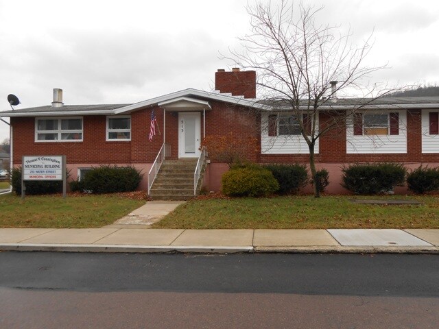 213 Water St, Hyndman, PA for sale - Building Photo - Image 1 of 1