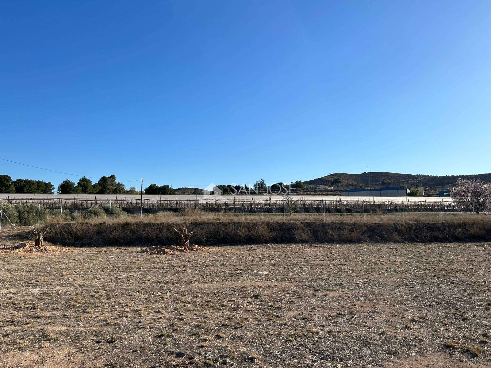 Land in Aspe for sale Building Photo- Image 1 of 11