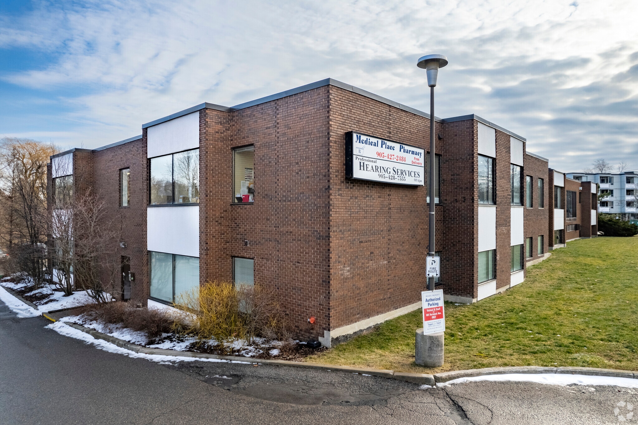 601 Harwood Ave, Ajax, ON L1S 2J5 Office/Medical for Lease