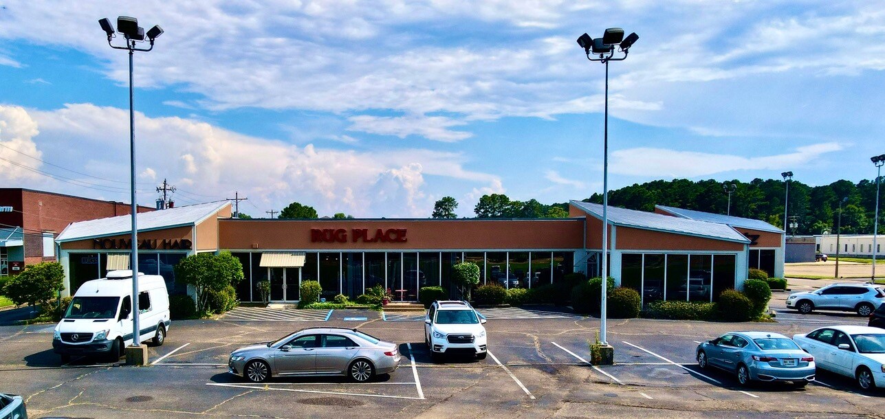 2315 Lakeland Dr, Flowood, MS 39232