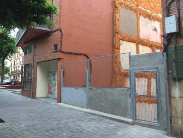 Land in Barcelona, Barcelona for sale - Building Photo - Image 2 of 6