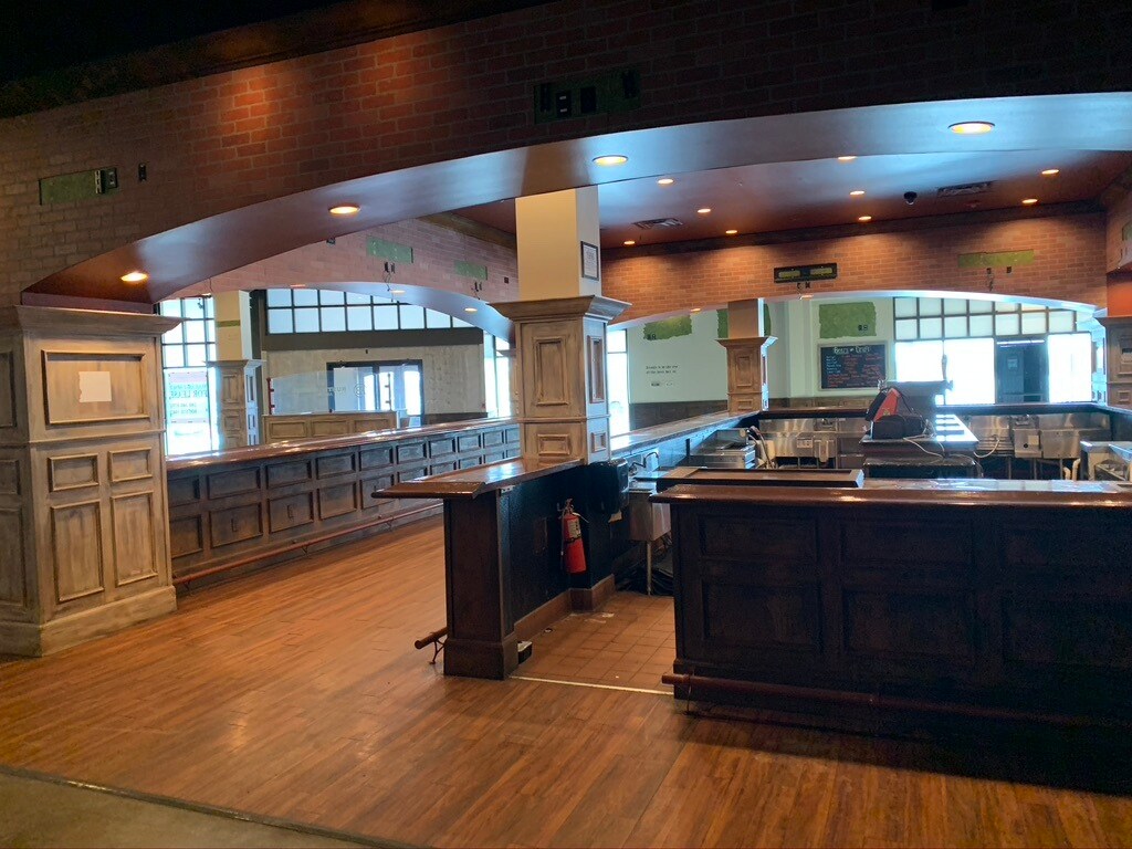 4407544275 W 12 Mile Rd, Novi, MI 48374 Twelve Mile Crossing at