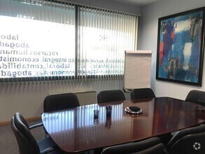 Office in Coslada, Madrid for lease Interior Photo- Image 2 of 15
