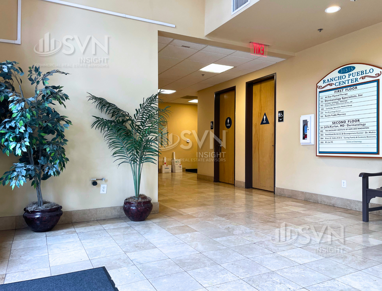 31515 Rancho Pueblo Rd, Temecula, CA for lease - Interior Photo - Image 3 of 12