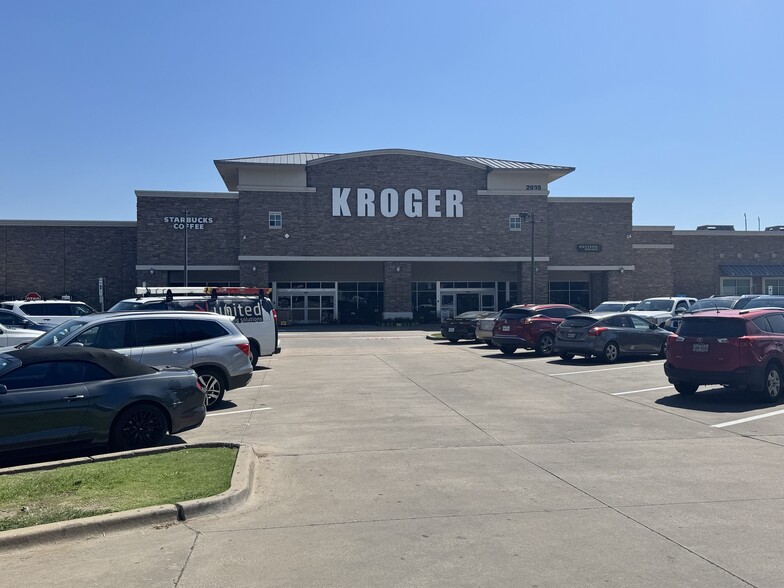 2927-2951 Ridge Rd, Rockwall, TX for lease - Building Photo - Image 1 of 5