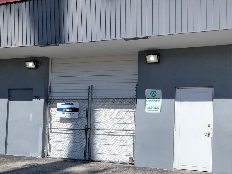 3501 NW 10th Ave, Fort Lauderdale, FL for lease - Building Photo - Image 3 of 12