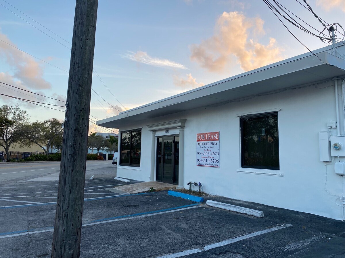 2133 N Dixie Hwy, Wilton Manors, FL 33305 Office for Lease