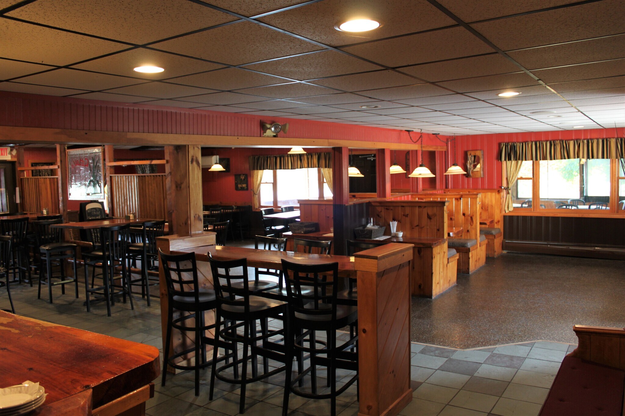 2146 Grove St, Brandon, VT 05733 Cattails Restaurant