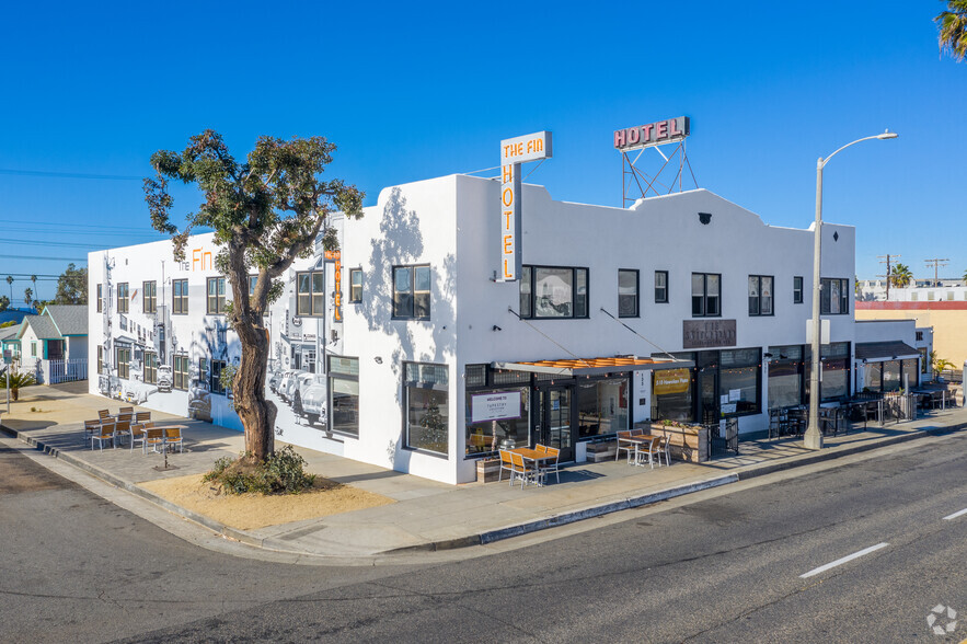 129-133 S Coast Hwy, Oceanside, CA for lease - Primary Photo - Image 2 of 16