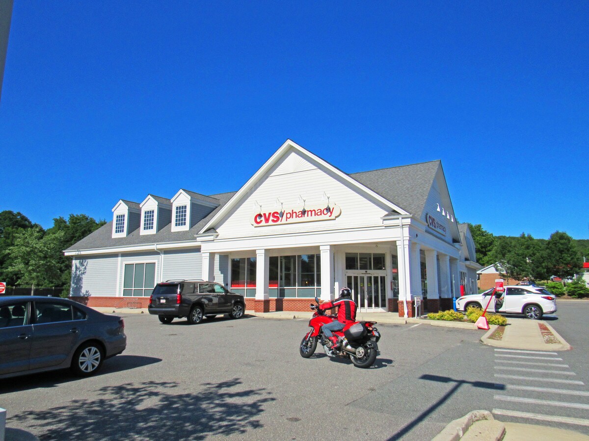 220 Maple St, Middleton, MA 01949