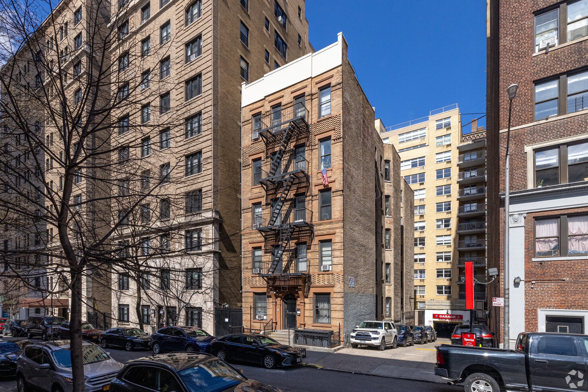 211 W 88th St, New York, NY for sale Primary Photo- Image 1 of 6