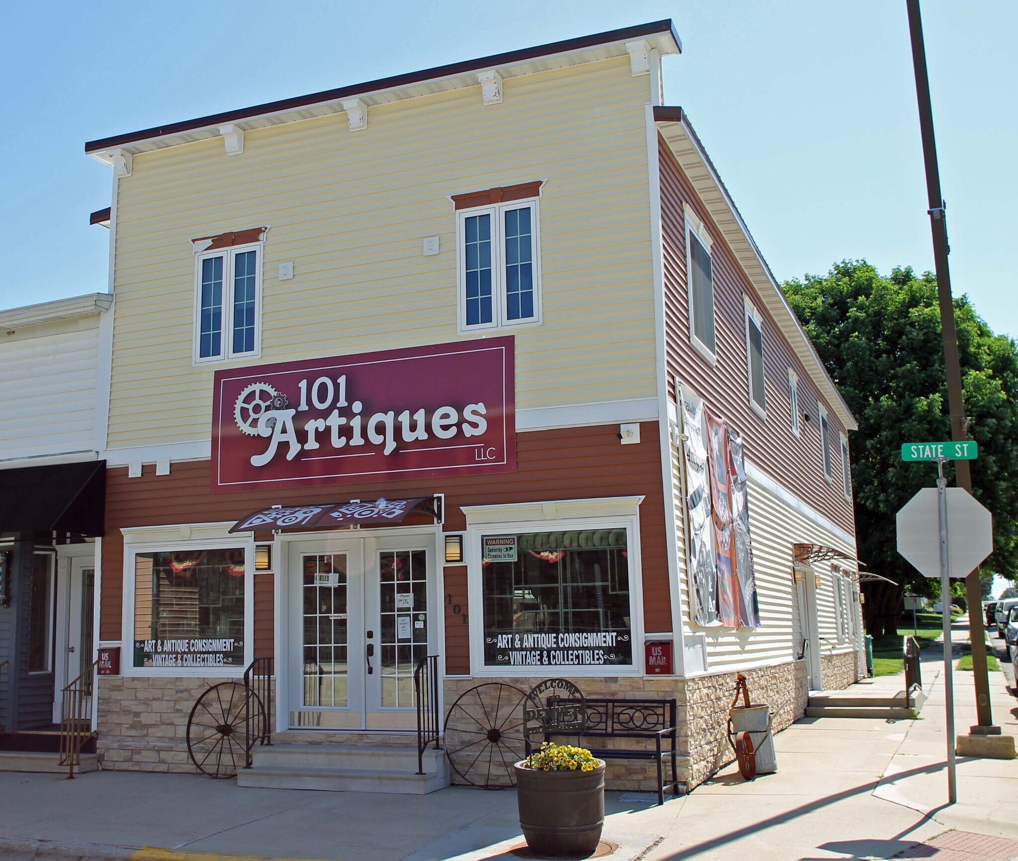 101 N State St, Denver, IA for sale Primary Photo- Image 1 of 1