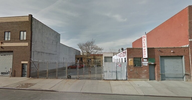 18-62 43rd St, Astoria, NY for sale - Building Photo - Image 1 of 1