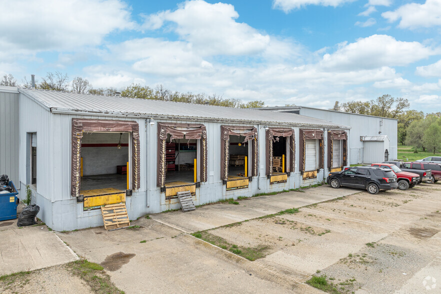 1341 E Pine Hill Ave, White Cloud, MI for lease - Building Photo - Image 3 of 6