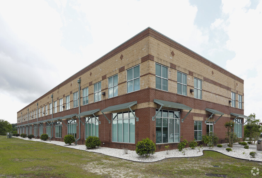 3340 Jaeckle Dr, Wilmington, NC for lease - Building Photo - Image 2 of 7