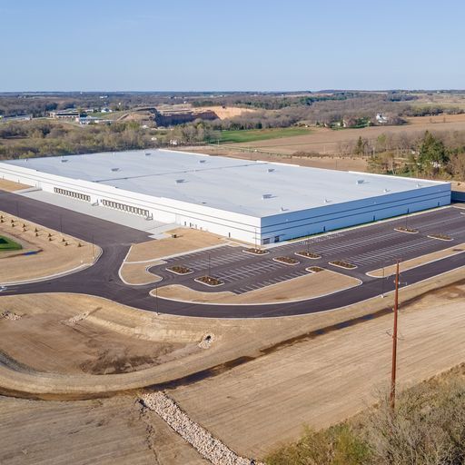 1901 Gateway Blvd, Beloit, WI 53511 Available Class A Industrial