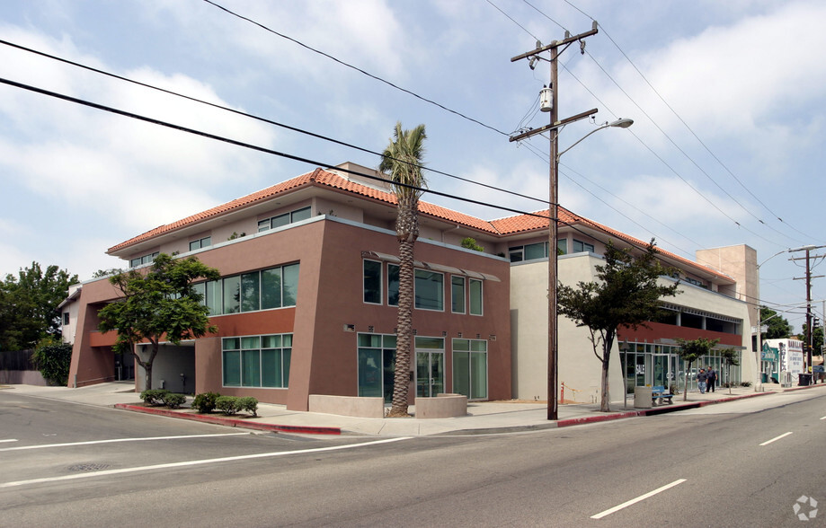 3101 Ocean Park Blvd, Santa Monica, CA for sale - Primary Photo - Image 1 of 1