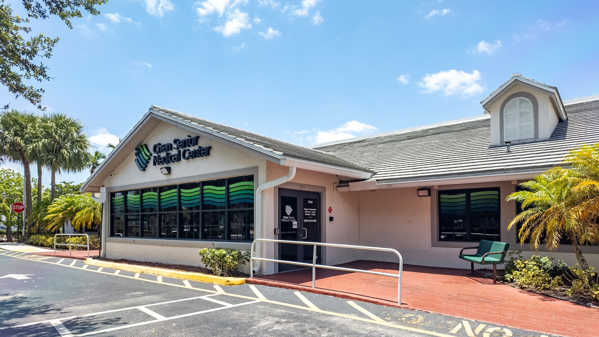 7401 W Commercial Blvd, Tamarac, FL for sale Primary Photo- Image 1 of 1