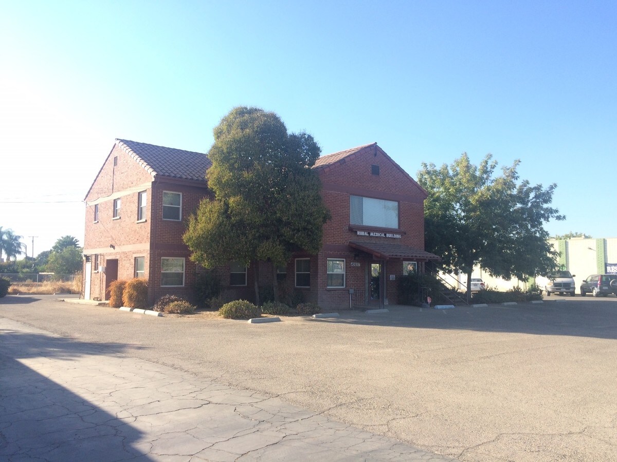 40657 Road 128, Cutler, CA 93615