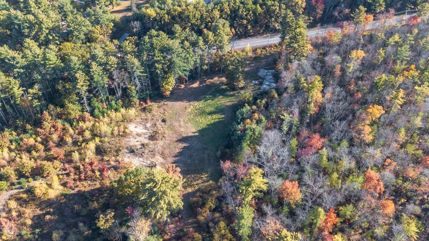 579 Bridge St, Pelham, NH 03076