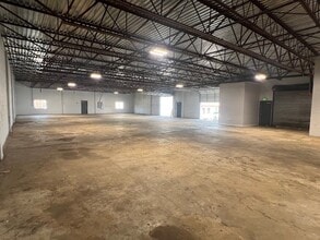 4207-4209 Menlo Dr, Baltimore, MD for lease Building Photo- Image 2 of 4