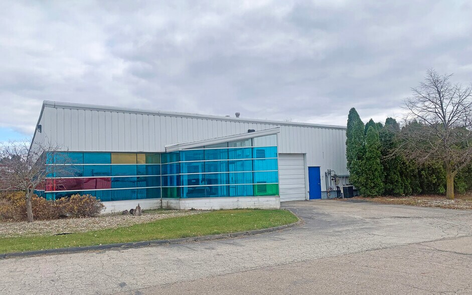 901 Highview Dr, Webberville, MI 48892 Industrial for Sale