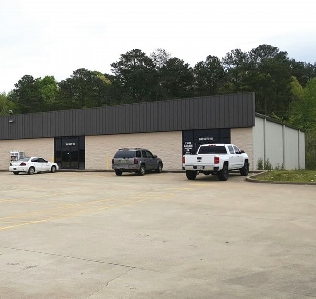 3931 Pinson Valley Pky, Birmingham, AL for lease - Primary Photo - Image 2 of 5