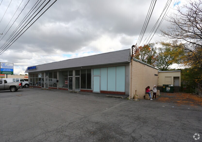 2914-2920 E Genesee St, Syracuse, NY for sale - Primary Photo - Image 1 of 1