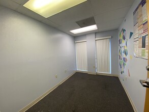 1200 N Central Ave, Kissimmee, FL for lease Interior Photo- Image 2 of 9