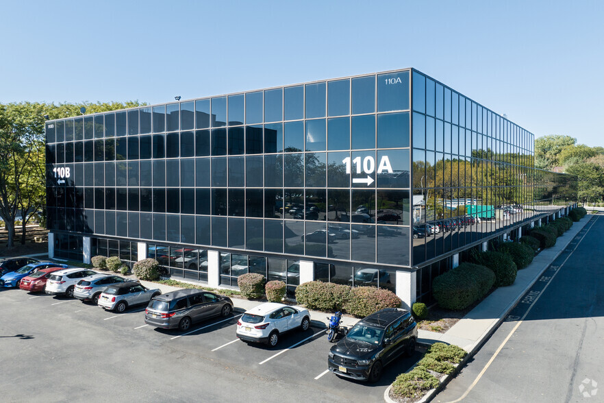 110A Meadowlands Pky, Secaucus, NJ for lease - Building Photo - Image 2 of 13