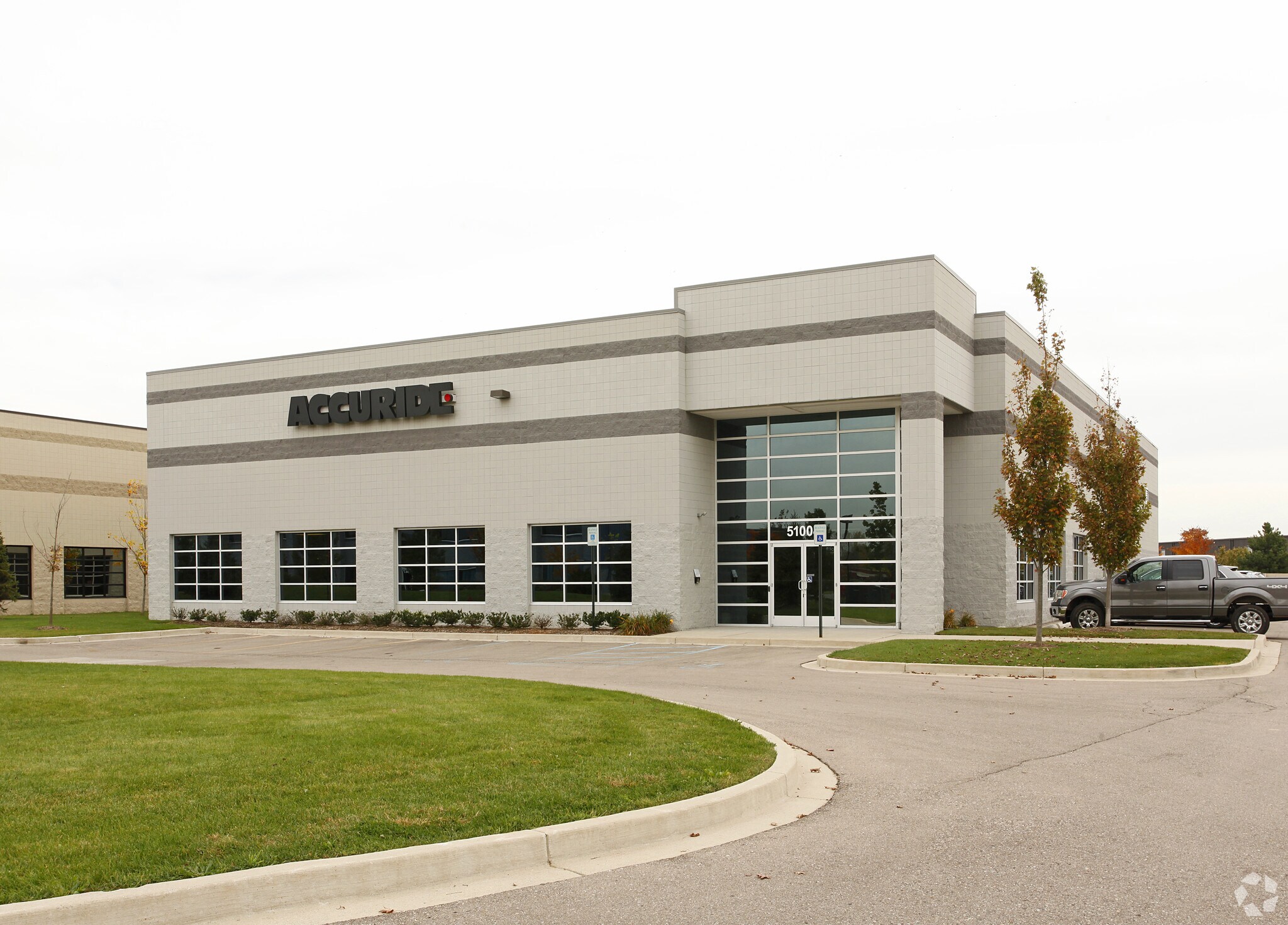 51004 Century Ct, Wixom, MI for sale Primary Photo- Image 1 of 1